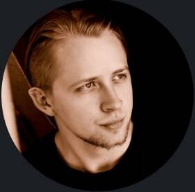 Student Nathanial Handahl